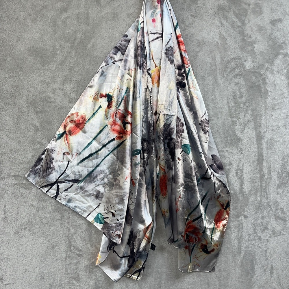 Silkyβ Satin Scarf Silver Floral Print Polyester 63" X 27" Rectangle GUC